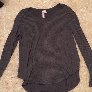 Francesca’s Alta brand sweater
